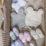 В’язані шапочки для новонароджених